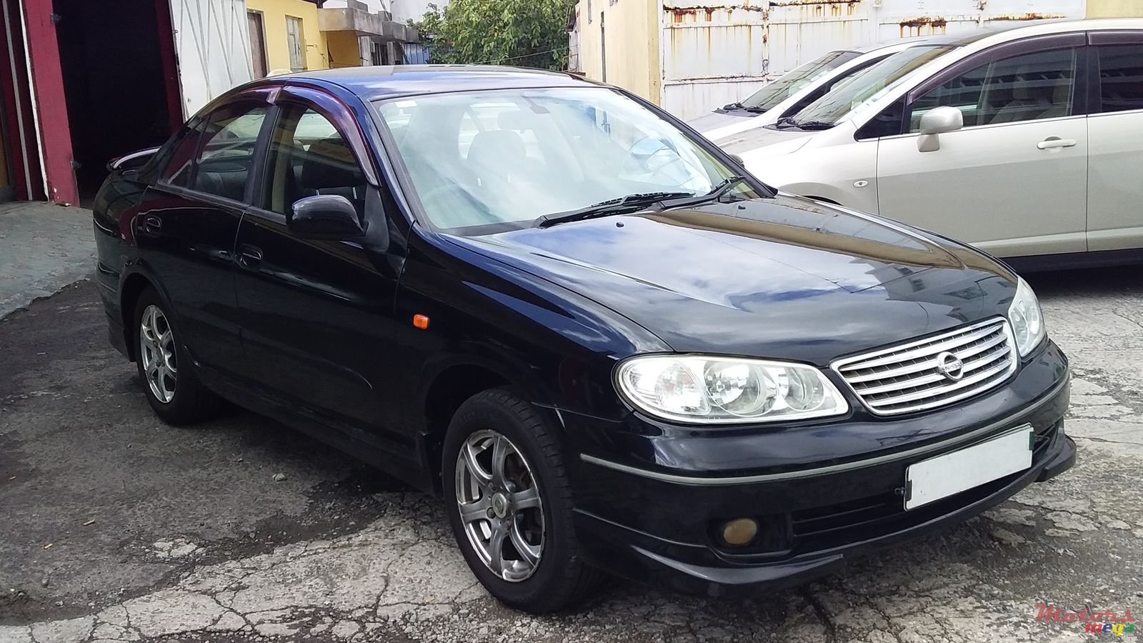 2004' Nissan Sunny N17 photo #2