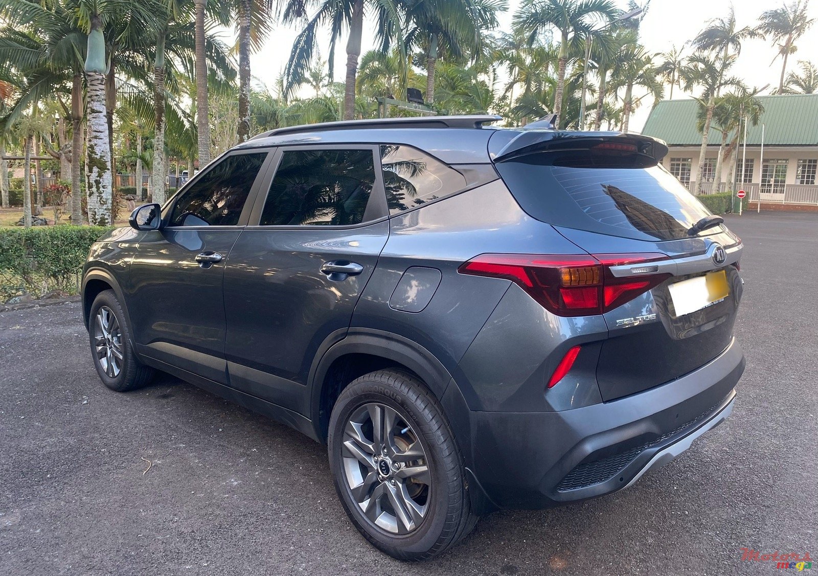 2021' Kia Seltos photo #3