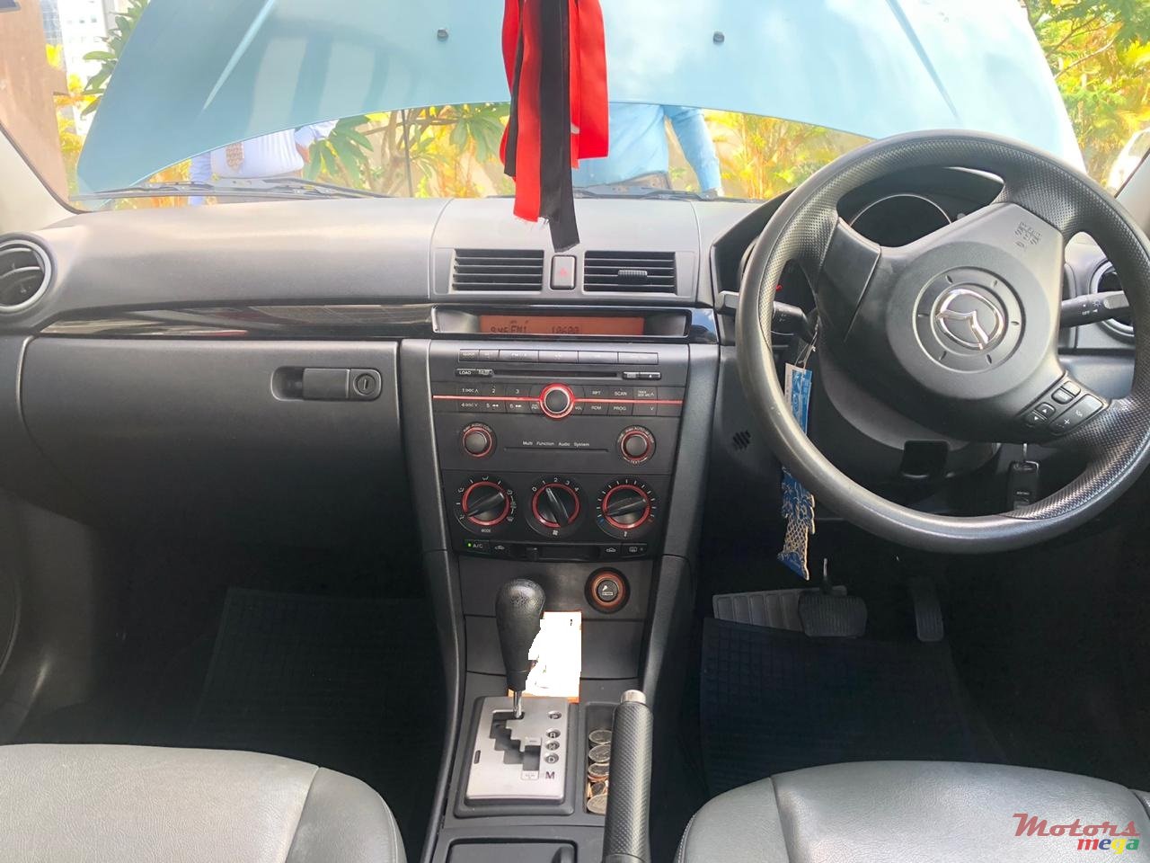 2004' Mazda 3 photo #6