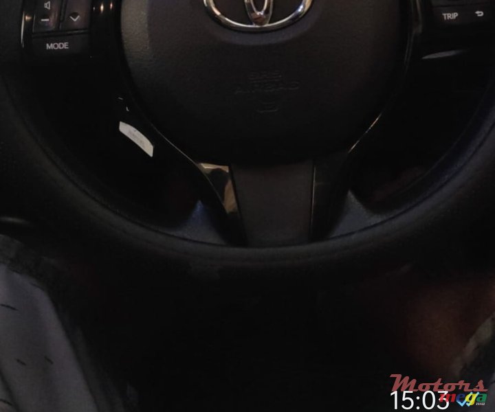 2017' Toyota Jewela photo #3