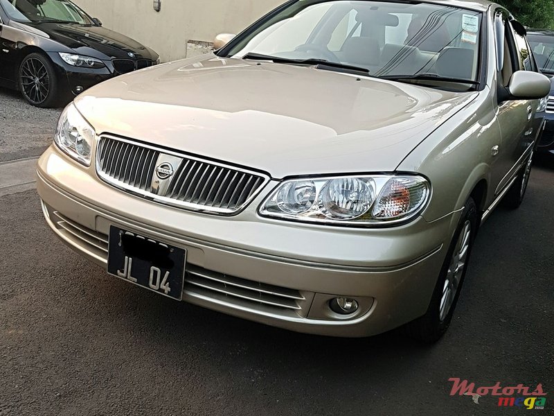 2004' Nissan Sunny Full option photo #2