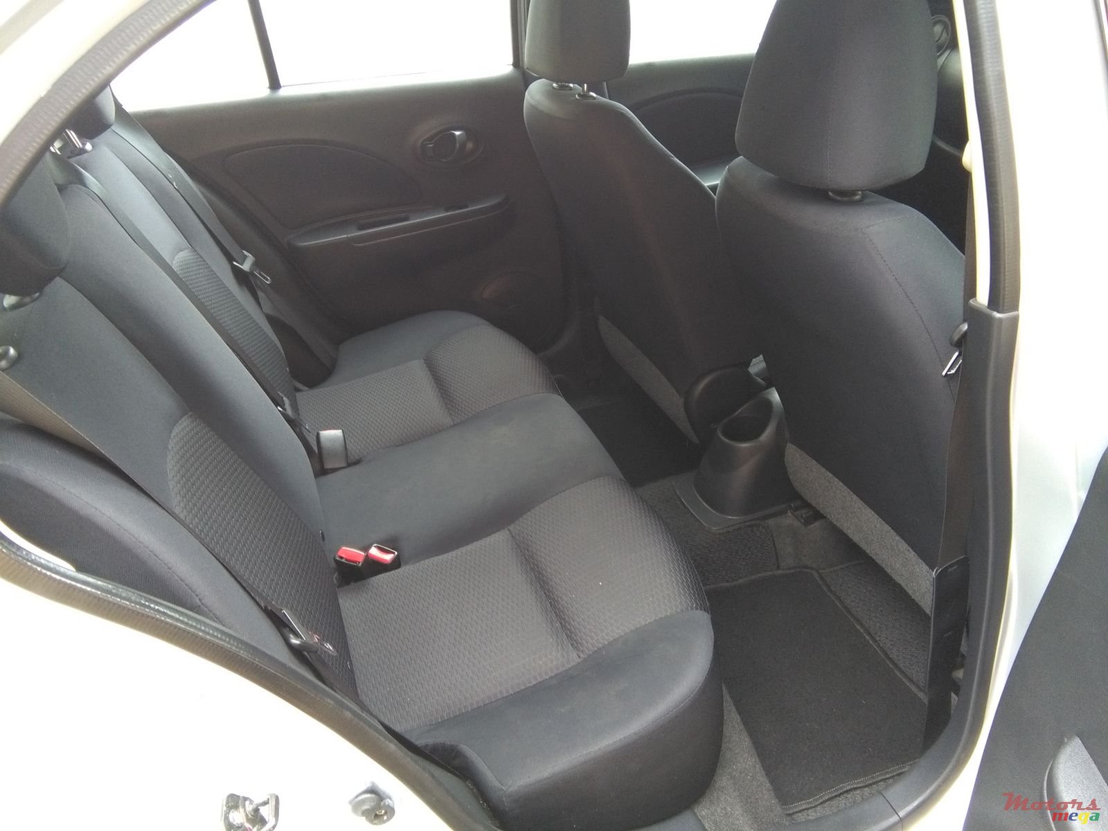 2013' Nissan March photo #4