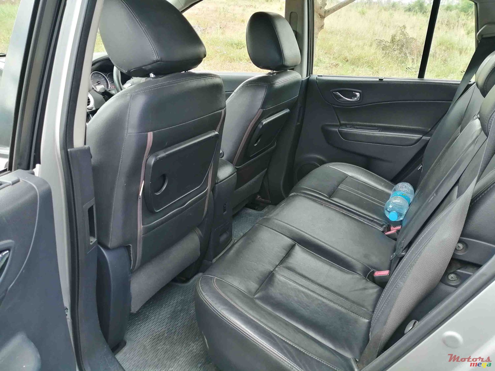 2009' Renault Koleos photo #4