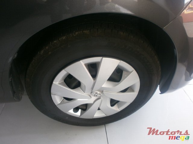 2015' Toyota Verso VITZ photo #7