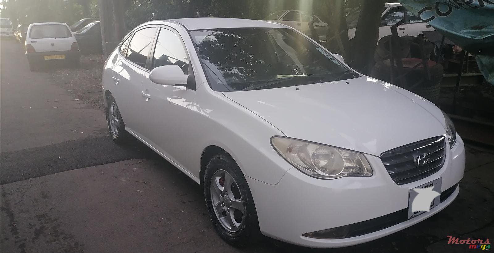 2010' Hyundai Elantra photo #2