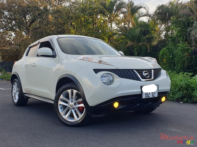 2012' Nissan Juke photo #1