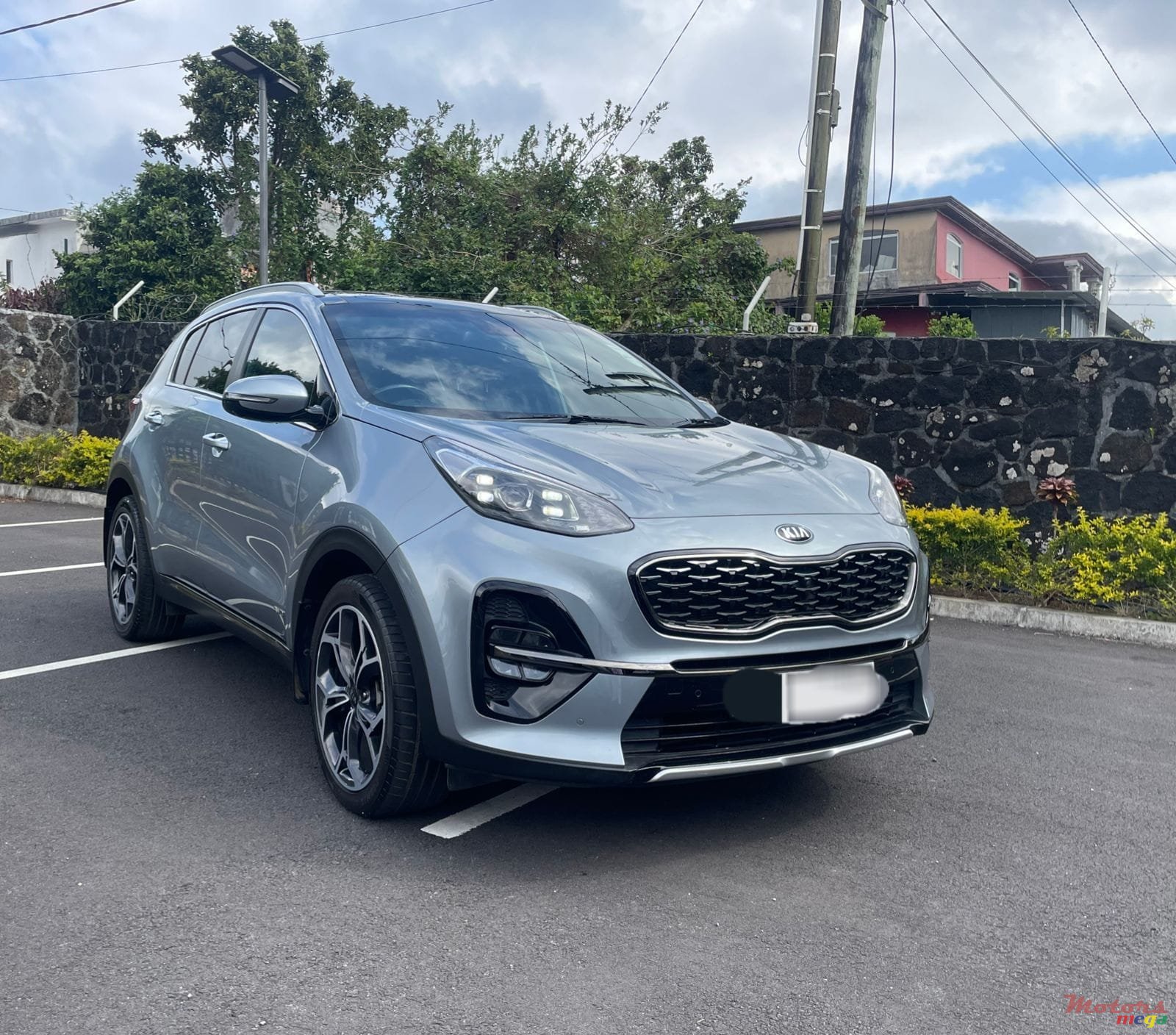 2019' Kia Sportage GTLine photo #2