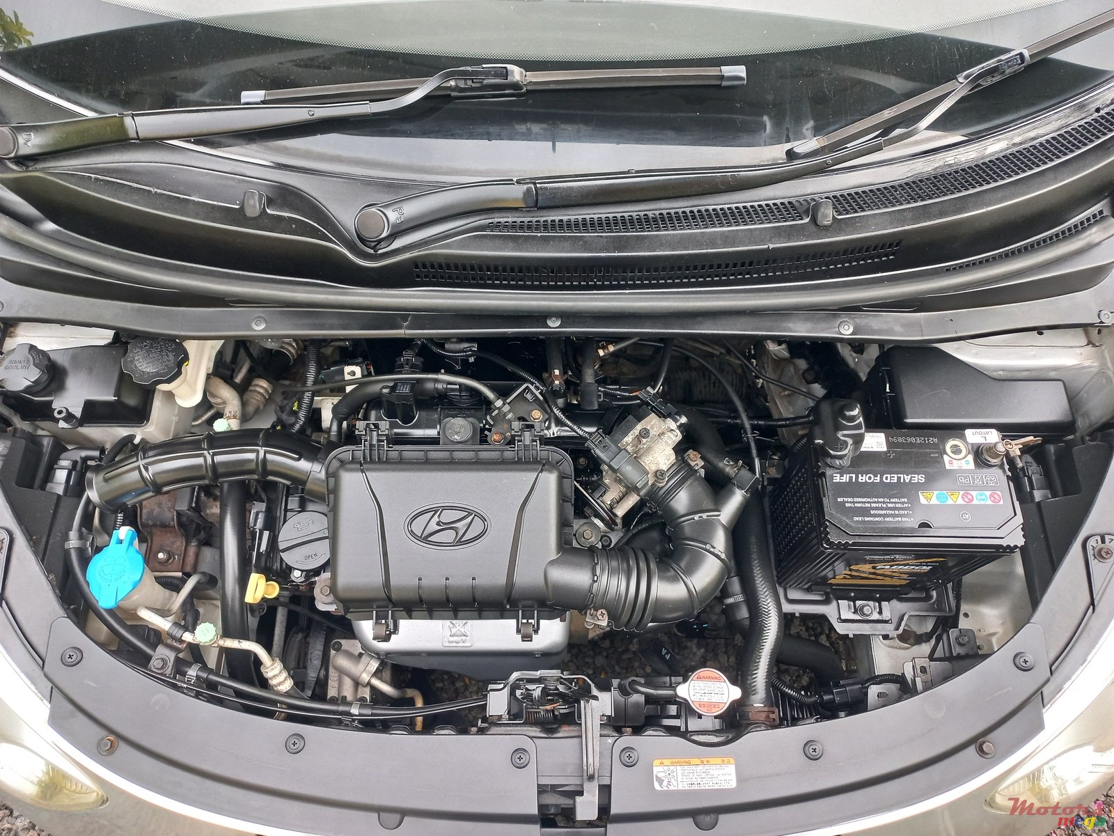 2012' Hyundai i10 MANUAL photo #3