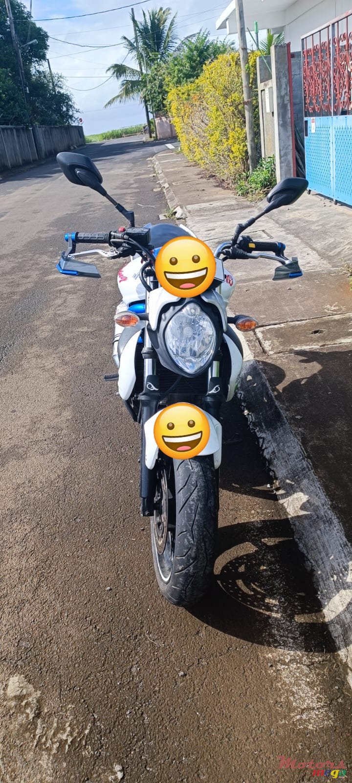 2010' Suzuki photo #1