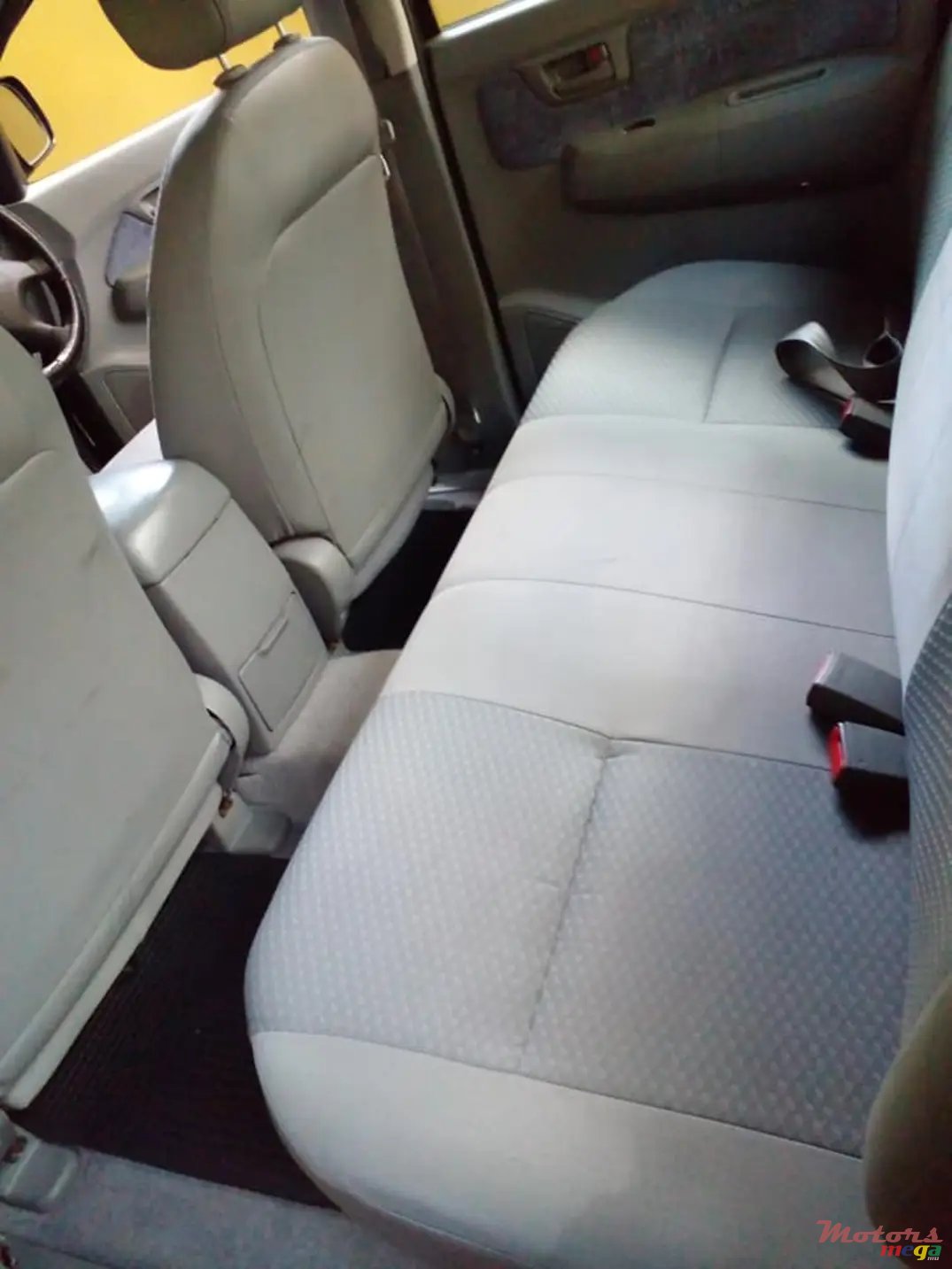 2010' Toyota Hilux photo #1