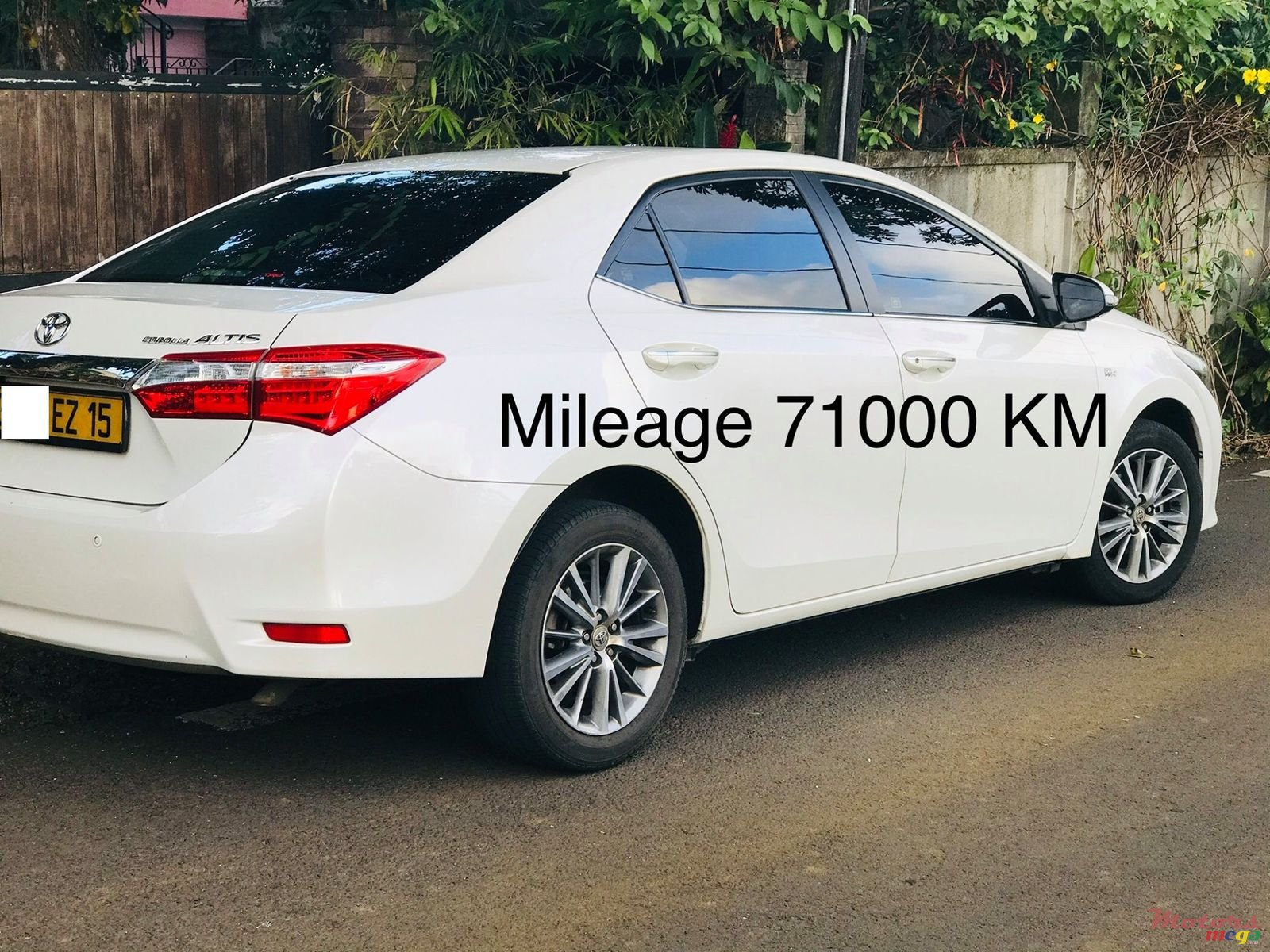 2015' Toyota Corolla photo #3