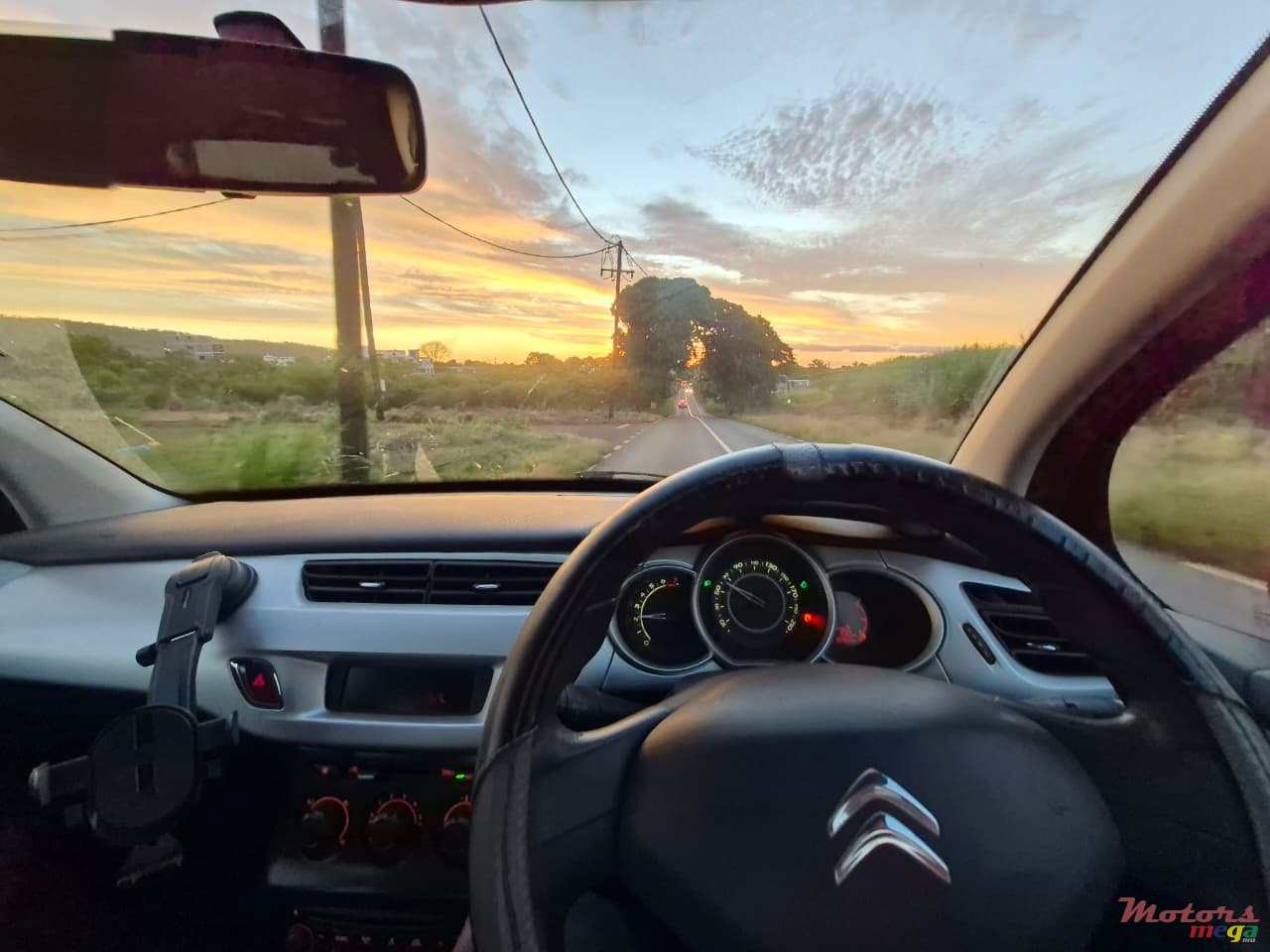 2012' Citroen C3 photo #4