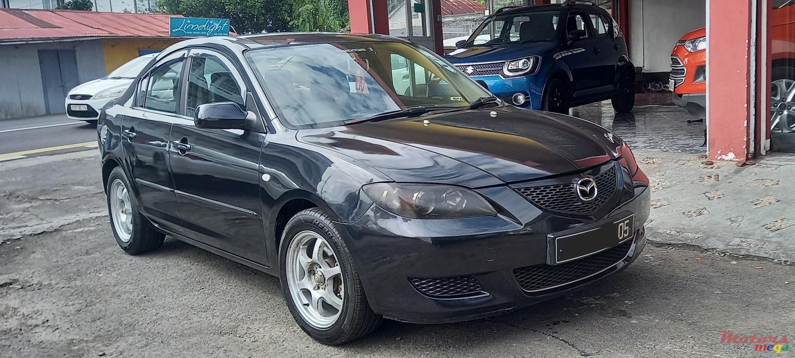 2005' Mazda 3 photo #1