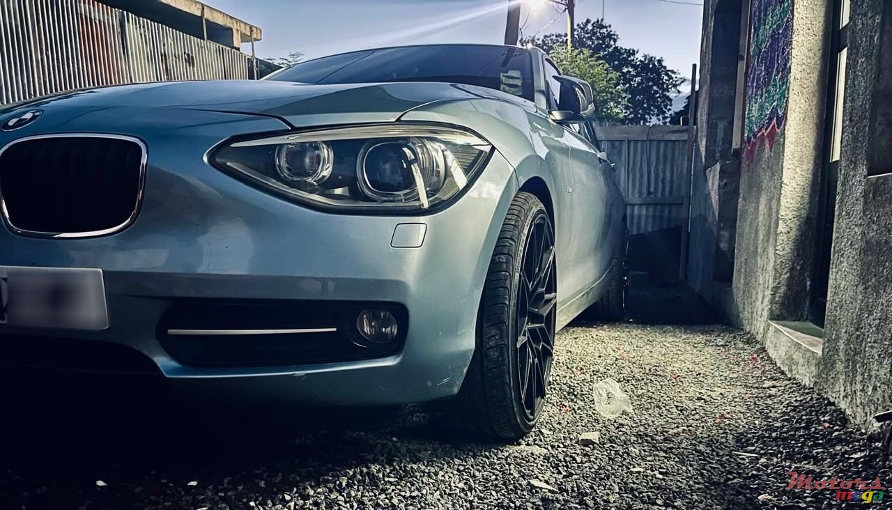 2012' BMW 116 photo #2