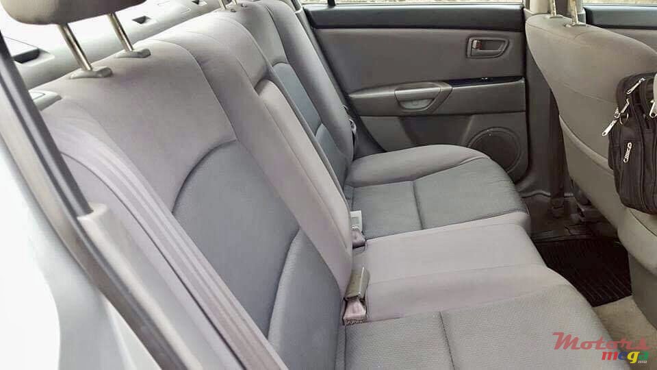 2006' Mazda 3 photo #7