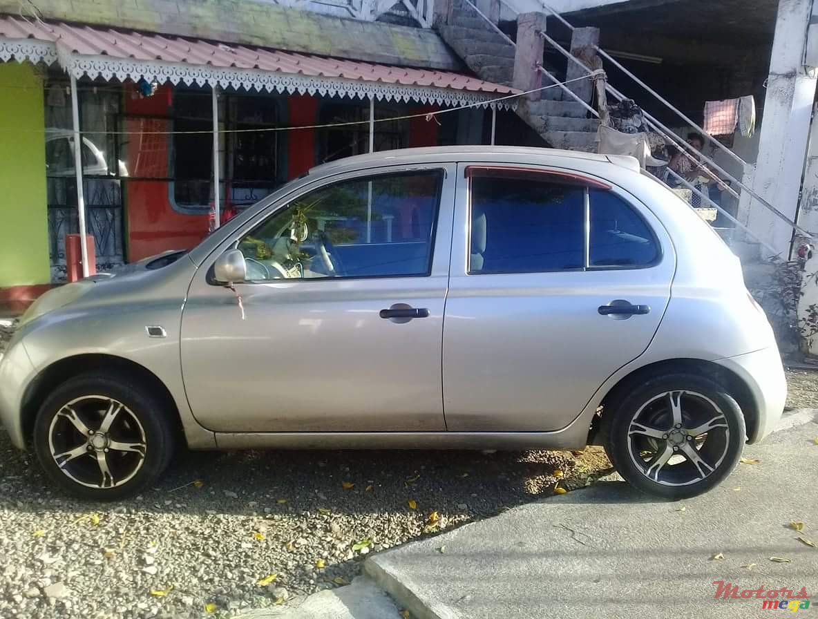 2003' Nissan March photo #1