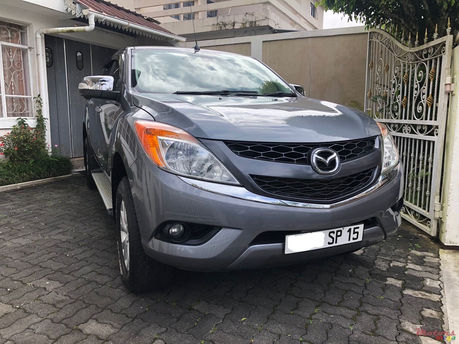 2015' Mazda BT50 4x4 3.2 photo #7