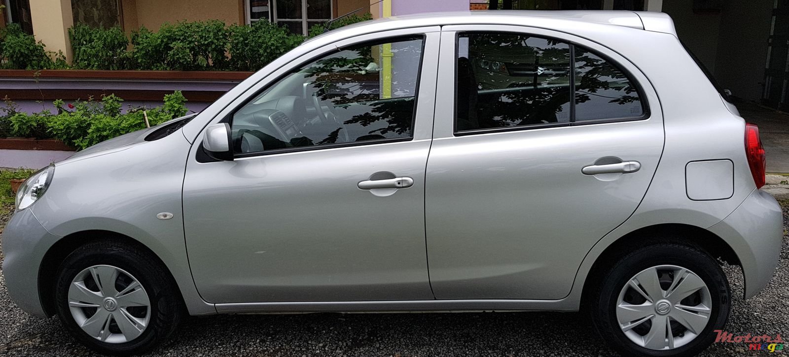 2014' Nissan March photo #2