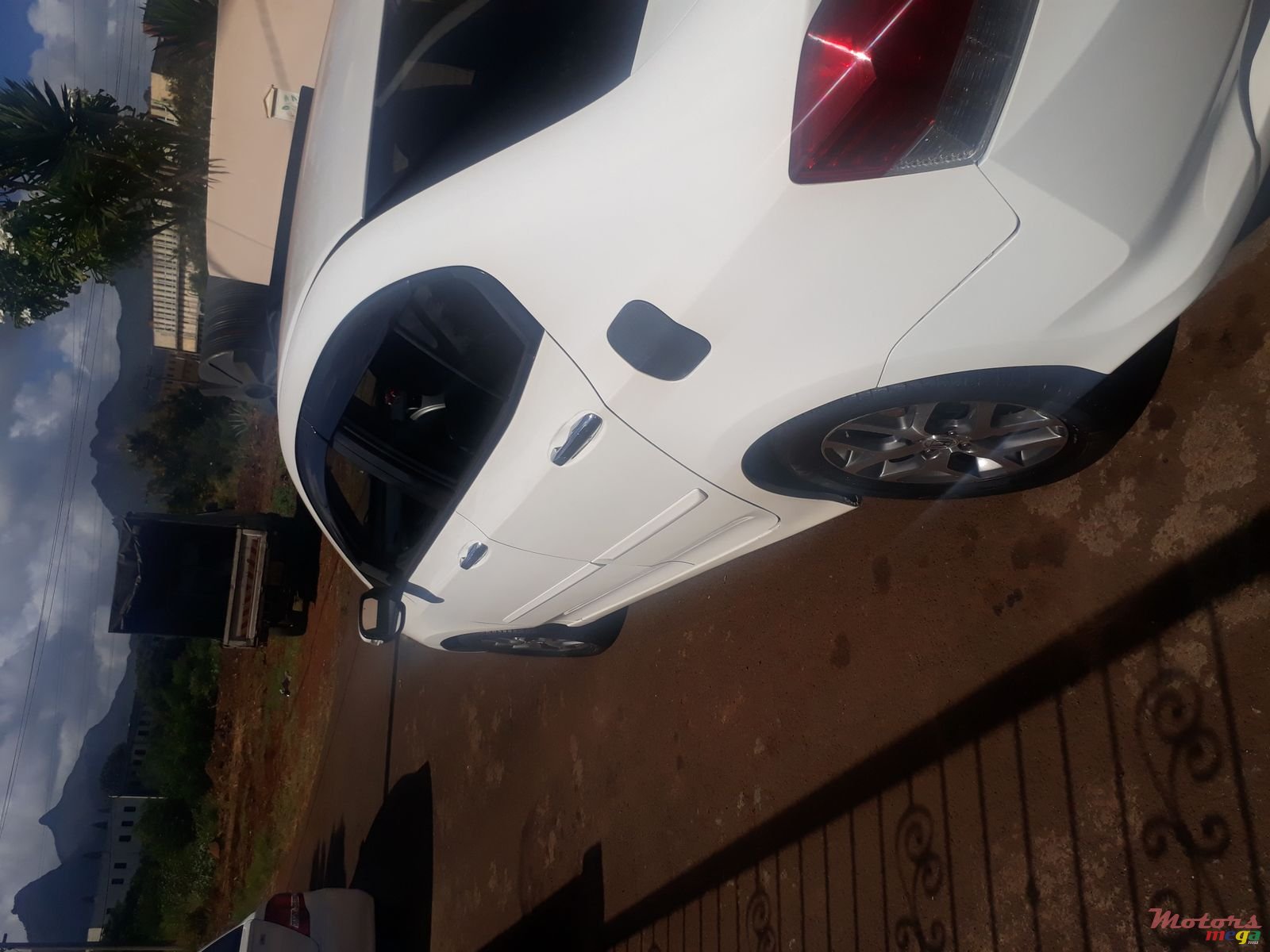 2010' Honda City Alloy wheel photo #2