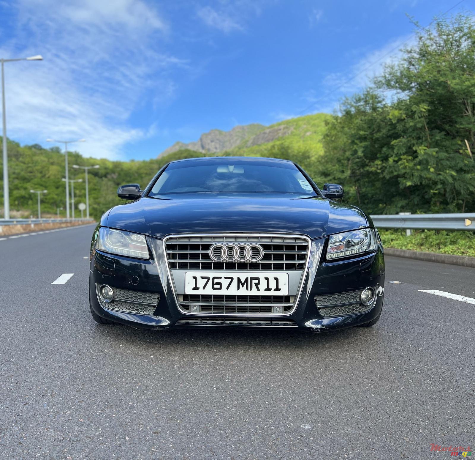2011' Audi A5 photo #1