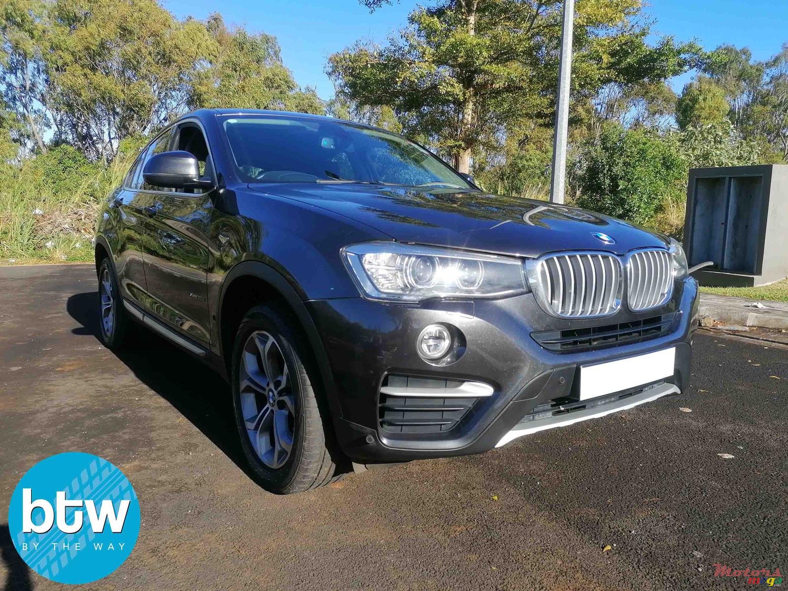 2016' BMW X4 photo #1