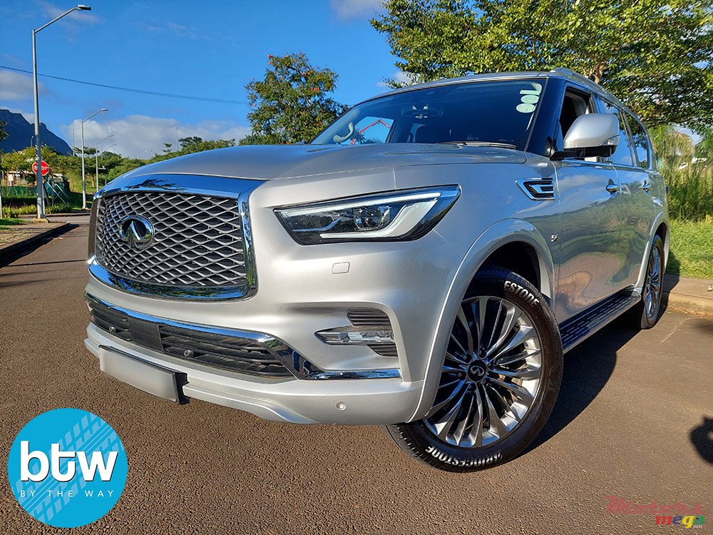 2020' Infiniti QX80 photo #2