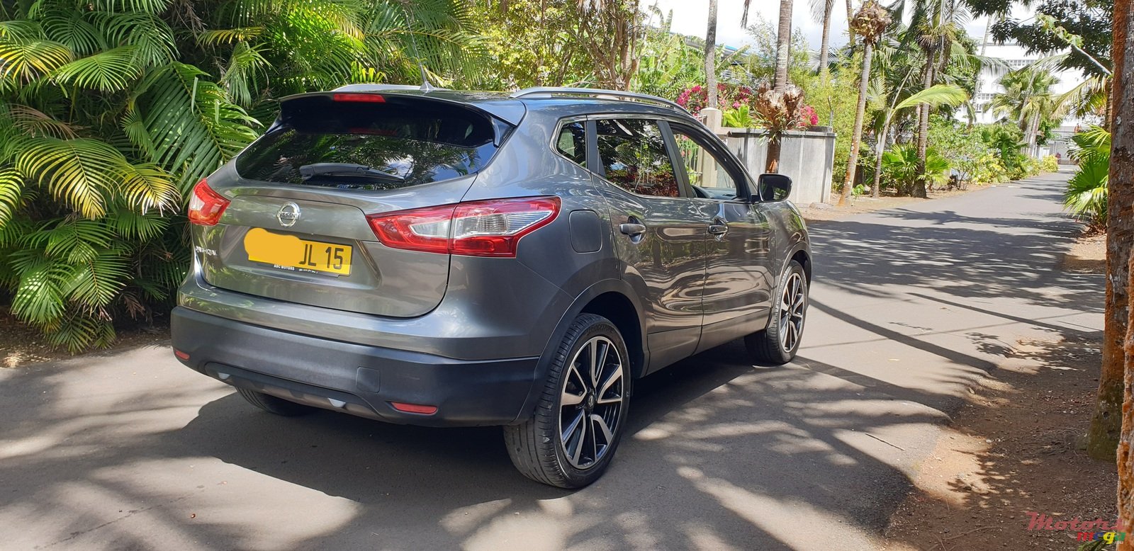 2015' Nissan Qashqai Acenta 1.6 TDI photo #4