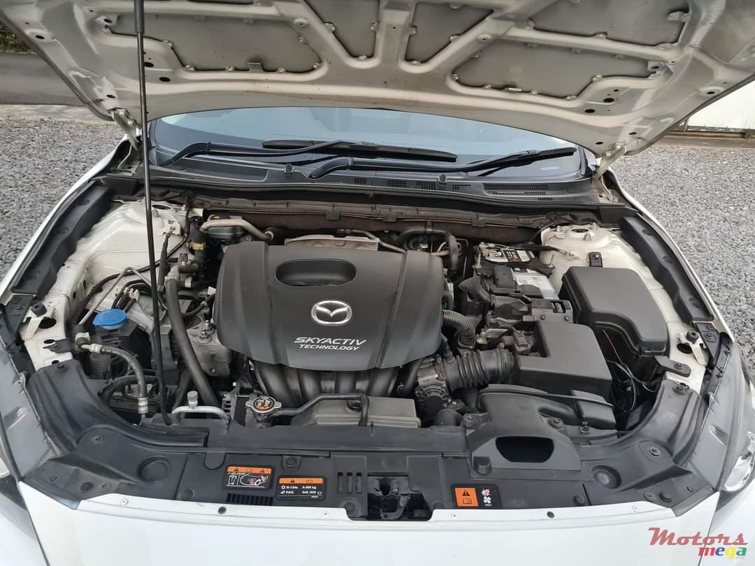 2016' Mazda 3 photo #5