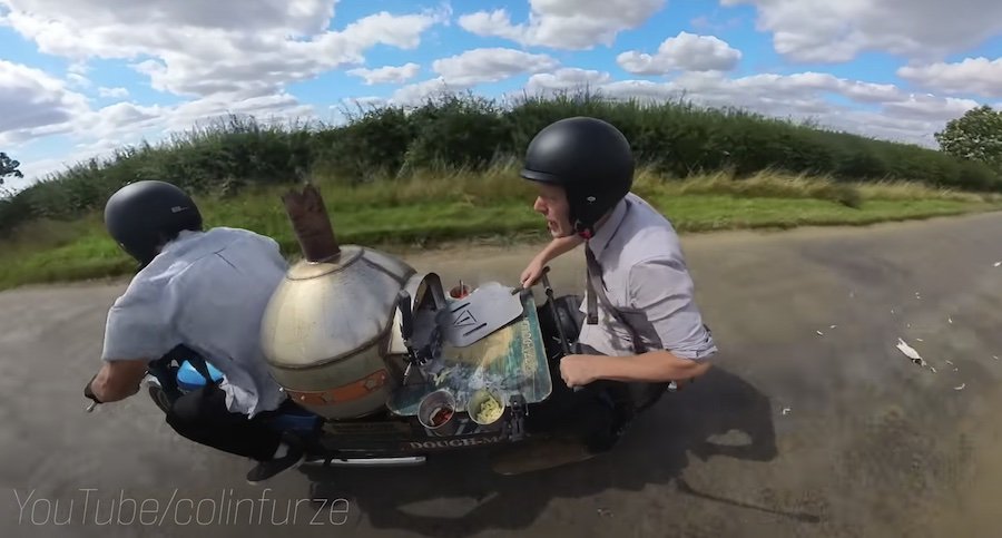 Watch This Guy Build A Pizza Delivery Bike That Cooks On The Road