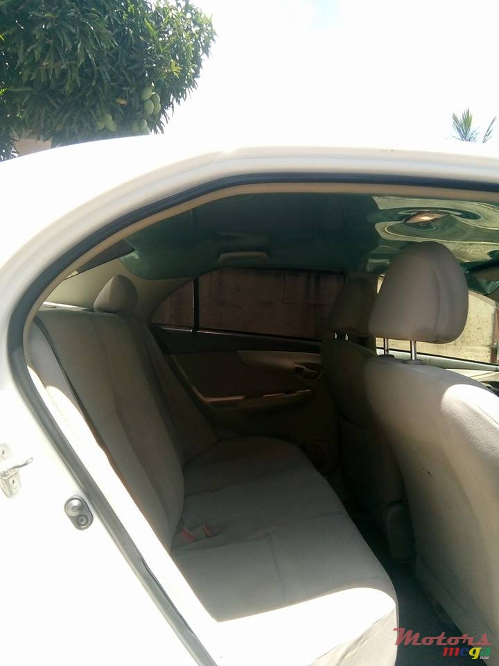 2009' Toyota Axio 0 photo #6