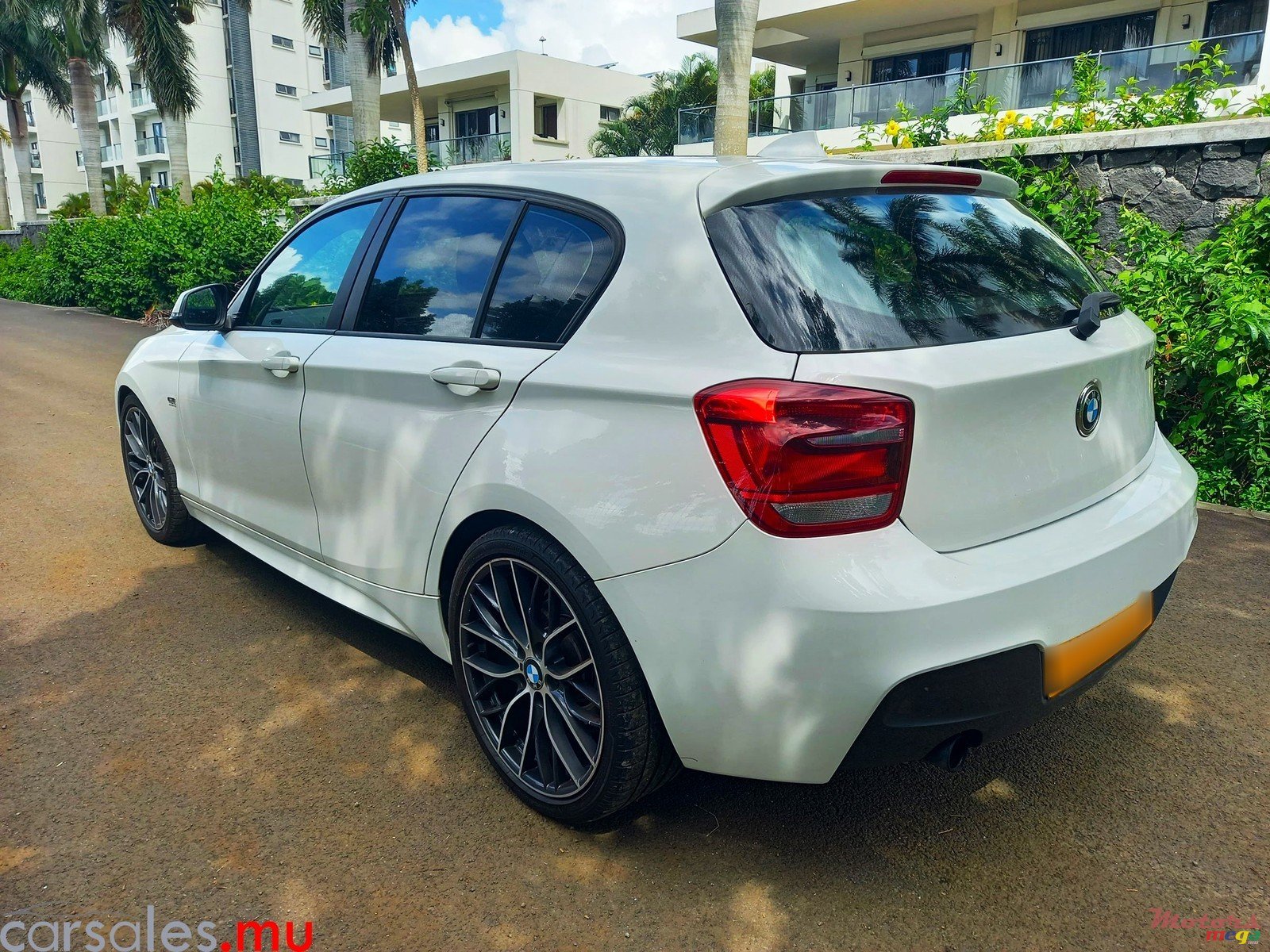 2013' BMW 118 i M Sport Line 1.6 photo #3