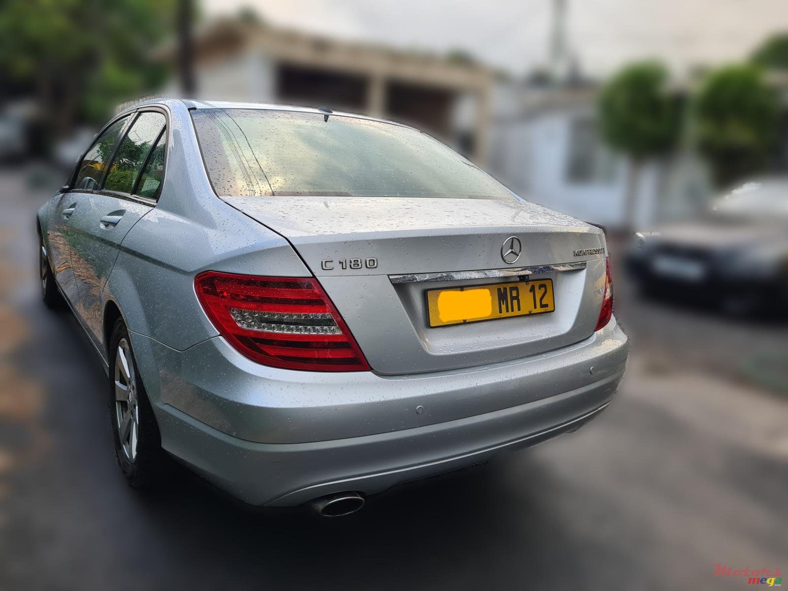 2012' Mercedes-Benz C180 Automatic photo #4