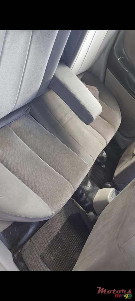 2002' Mazda Familia Dorigine photo #4