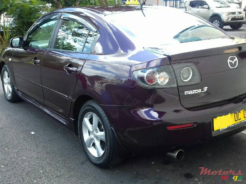 2007' Mazda 3 photo #2