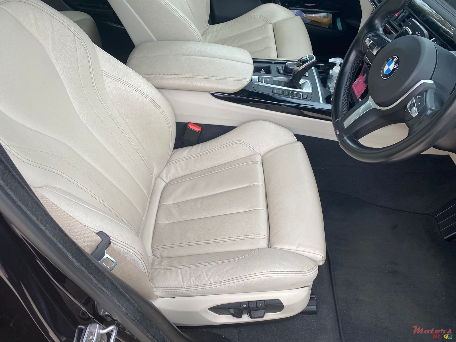 2016' BMW X5 Sport line 25d Xdrive photo #5