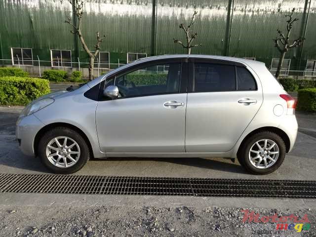 2009' Toyota Vitz no photo #1