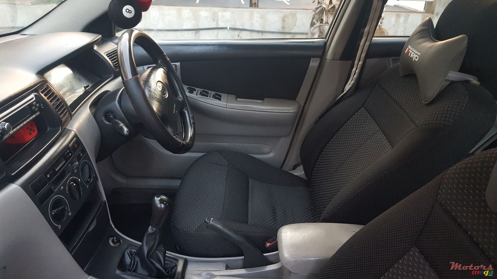 2002' Toyota Corolla photo #4