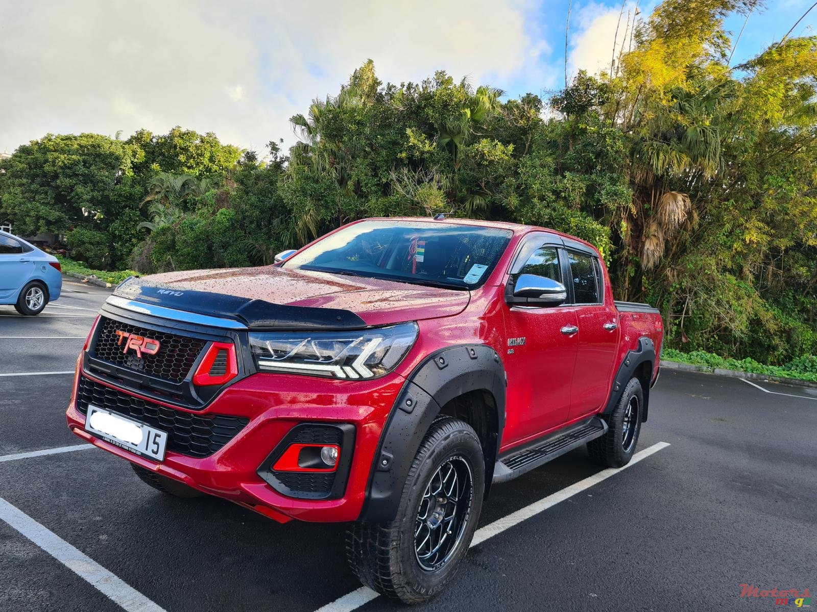2015' Toyota Hilux Revo photo #1