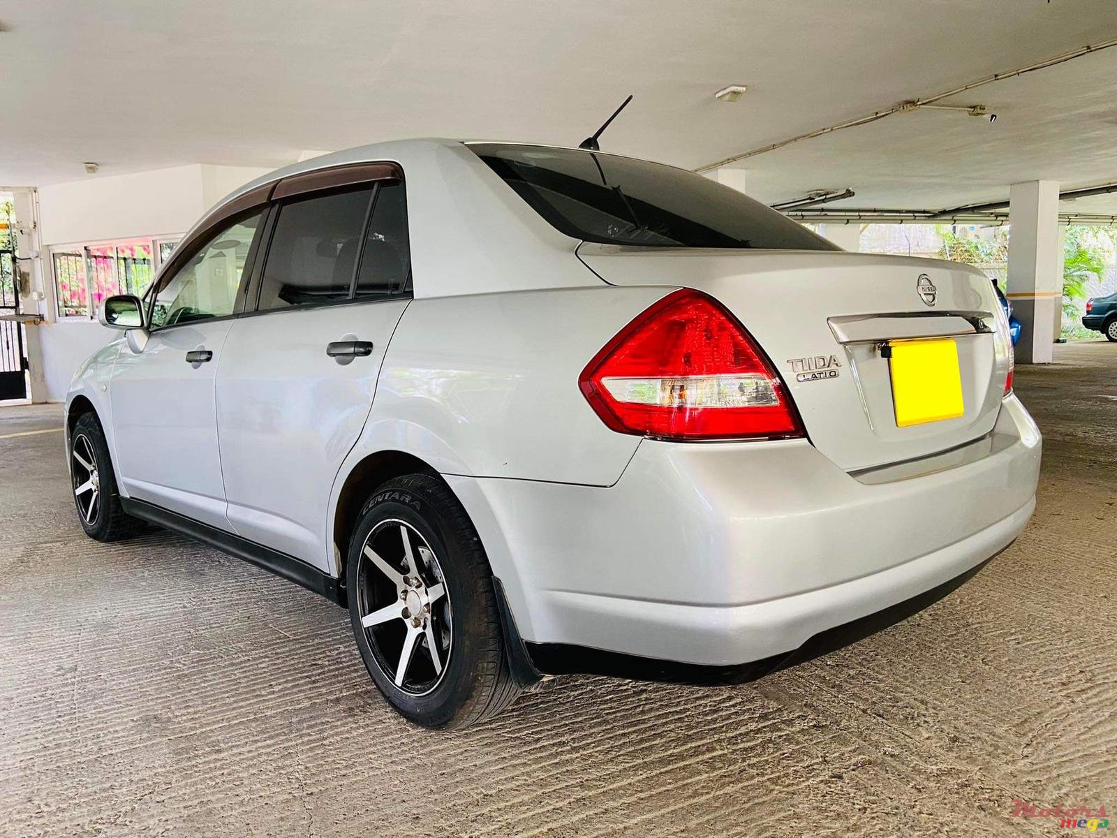 2008' Nissan Tiida photo #5