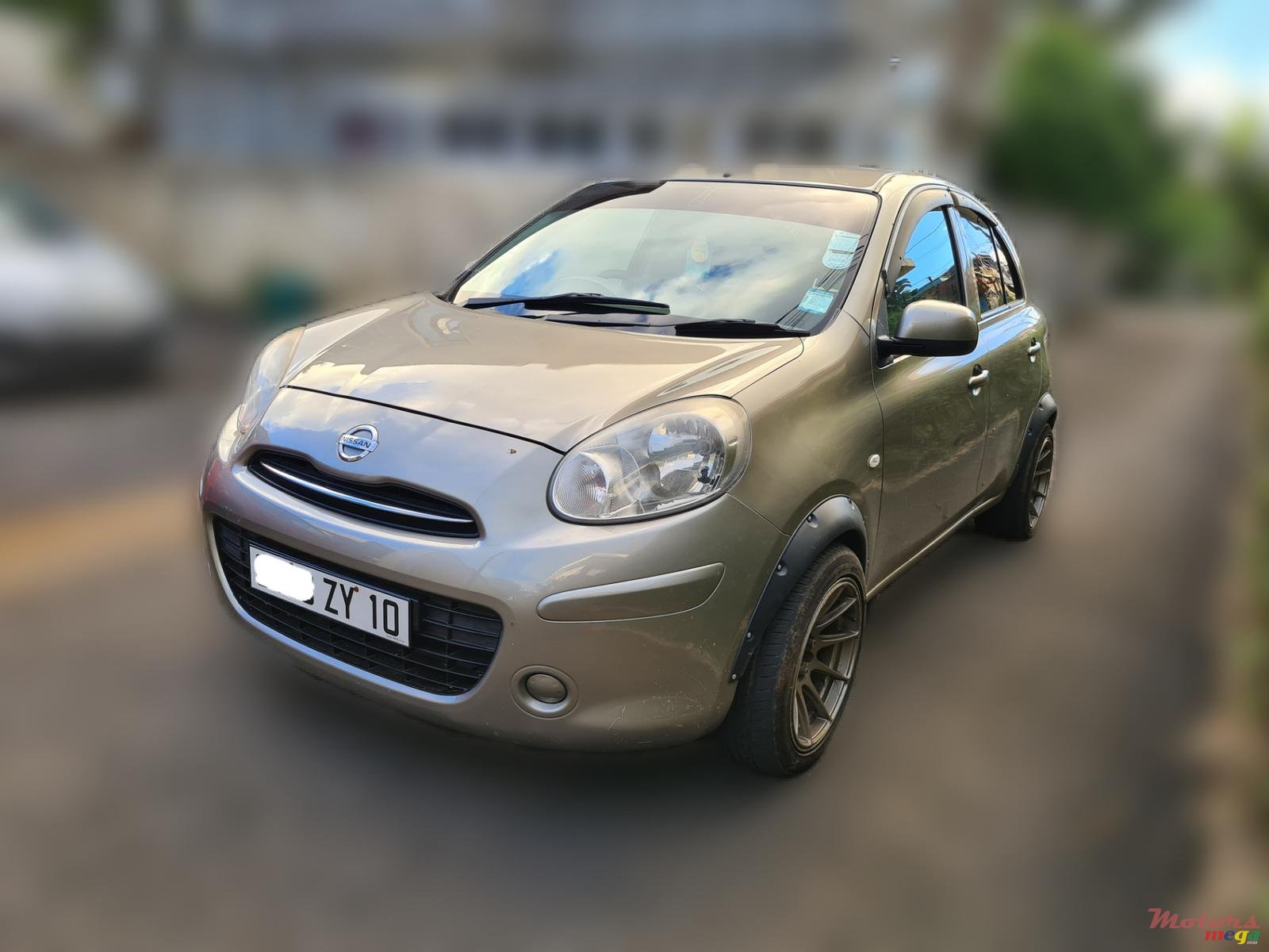 2010' Nissan March Automatic photo #2