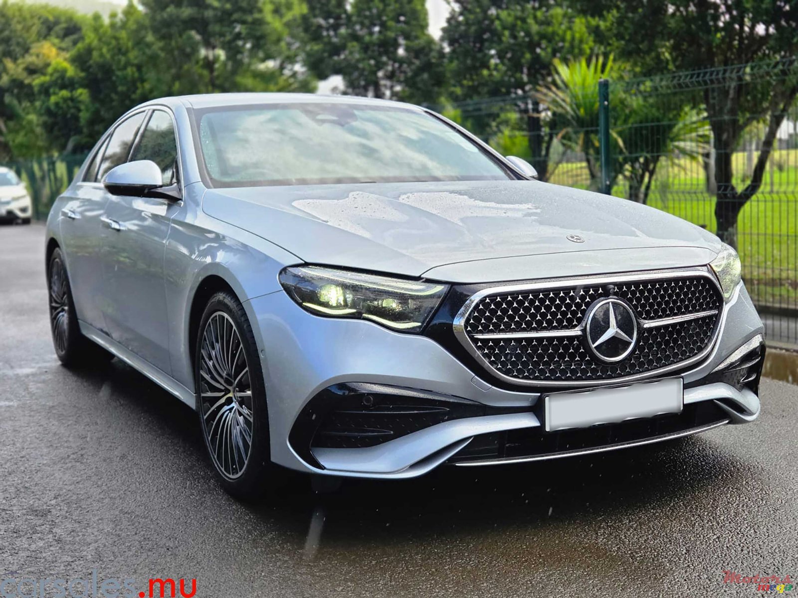 2024' Mercedes-Benz E 200 AMG Line photo #2