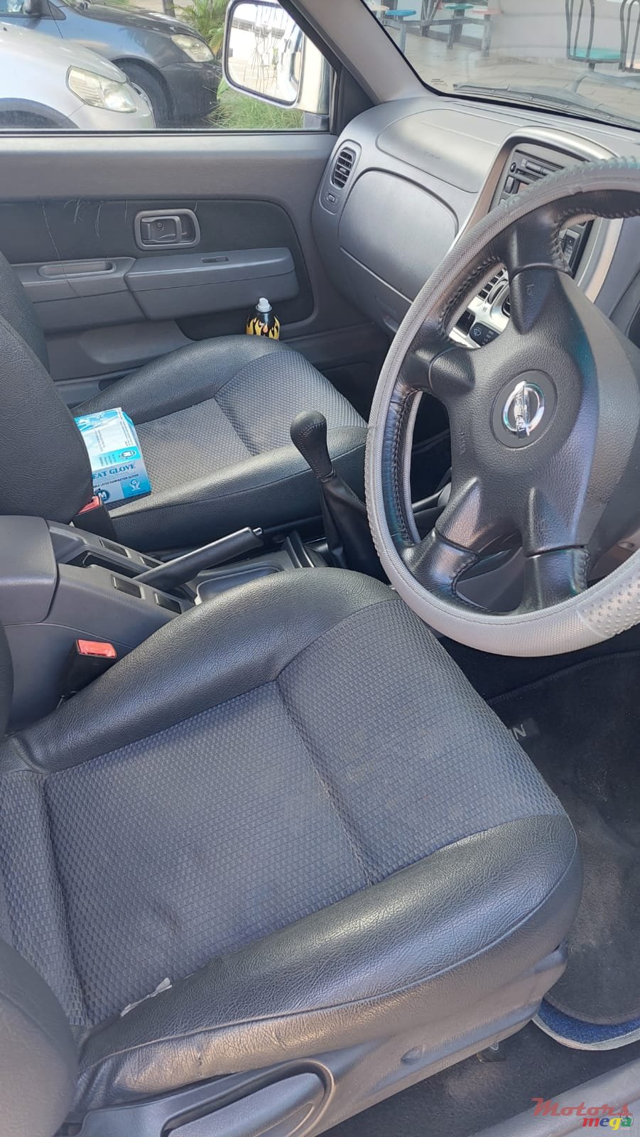 2015' Nissan Hardbody NP300 photo #5