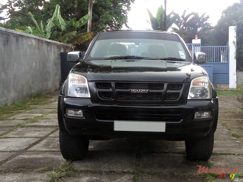 2005' Isuzu D-Max photo #1