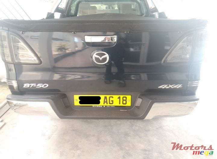 2018' Mazda BT-50 photo #2