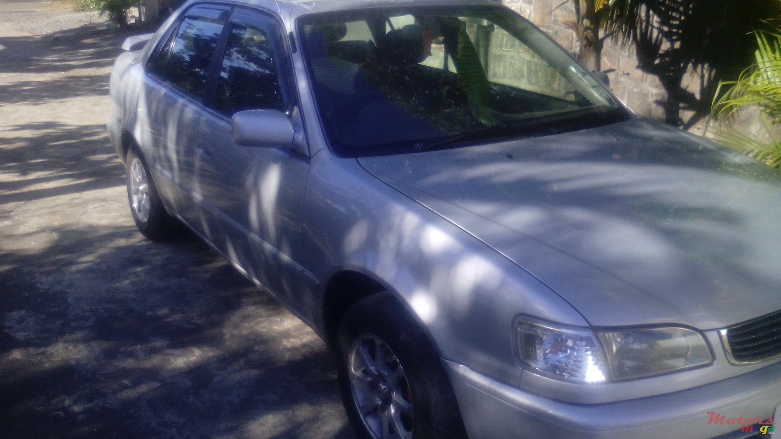 1999' Toyota Corolla ee111 se saloon photo #2