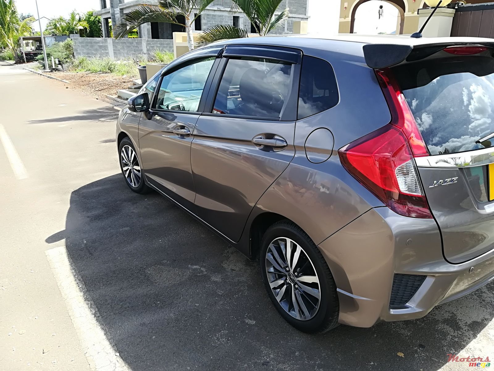 2017' Honda Fit photo #4