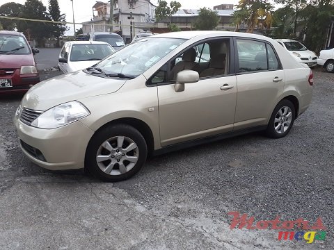 2007' Nissan Tiida photo #3