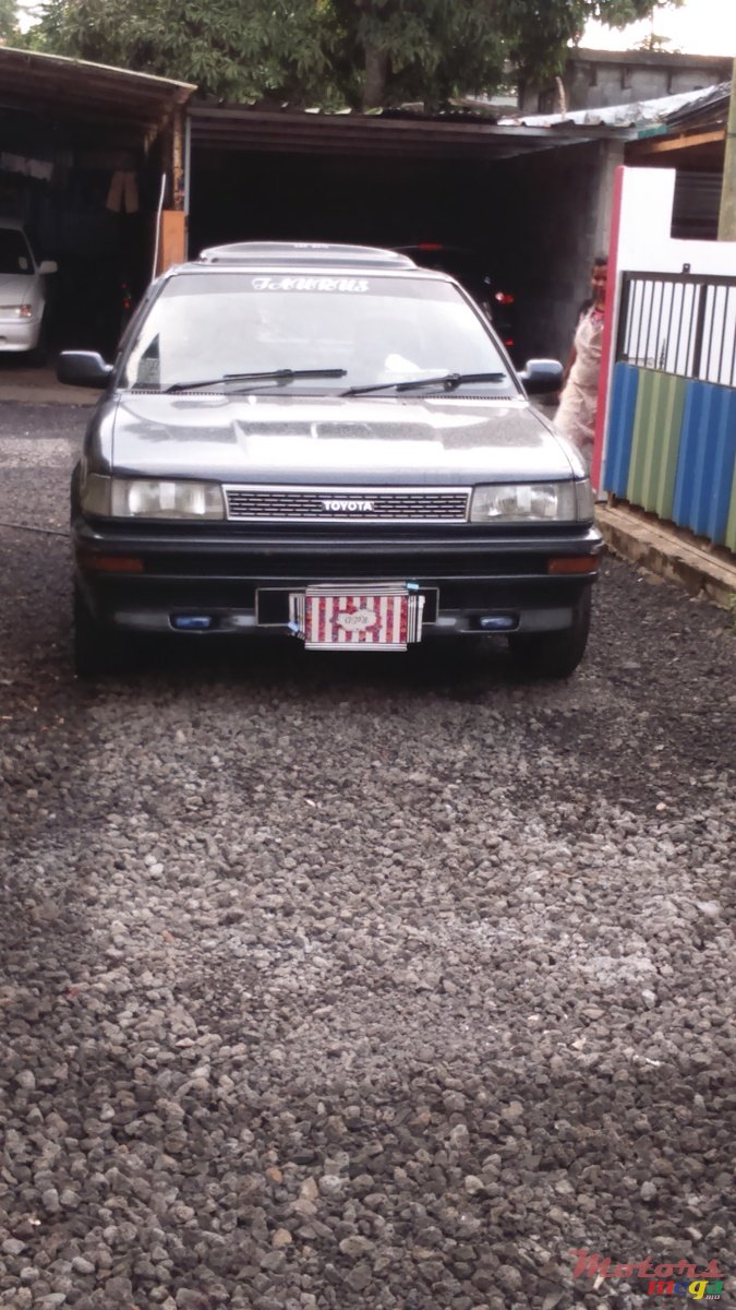 1992' Toyota EE 90 photo #4