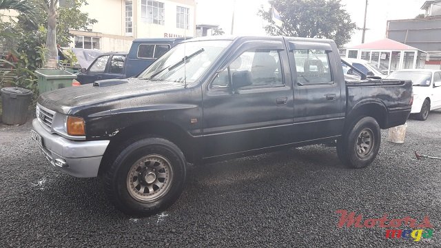 1996' Isuzu KB 280 photo #2