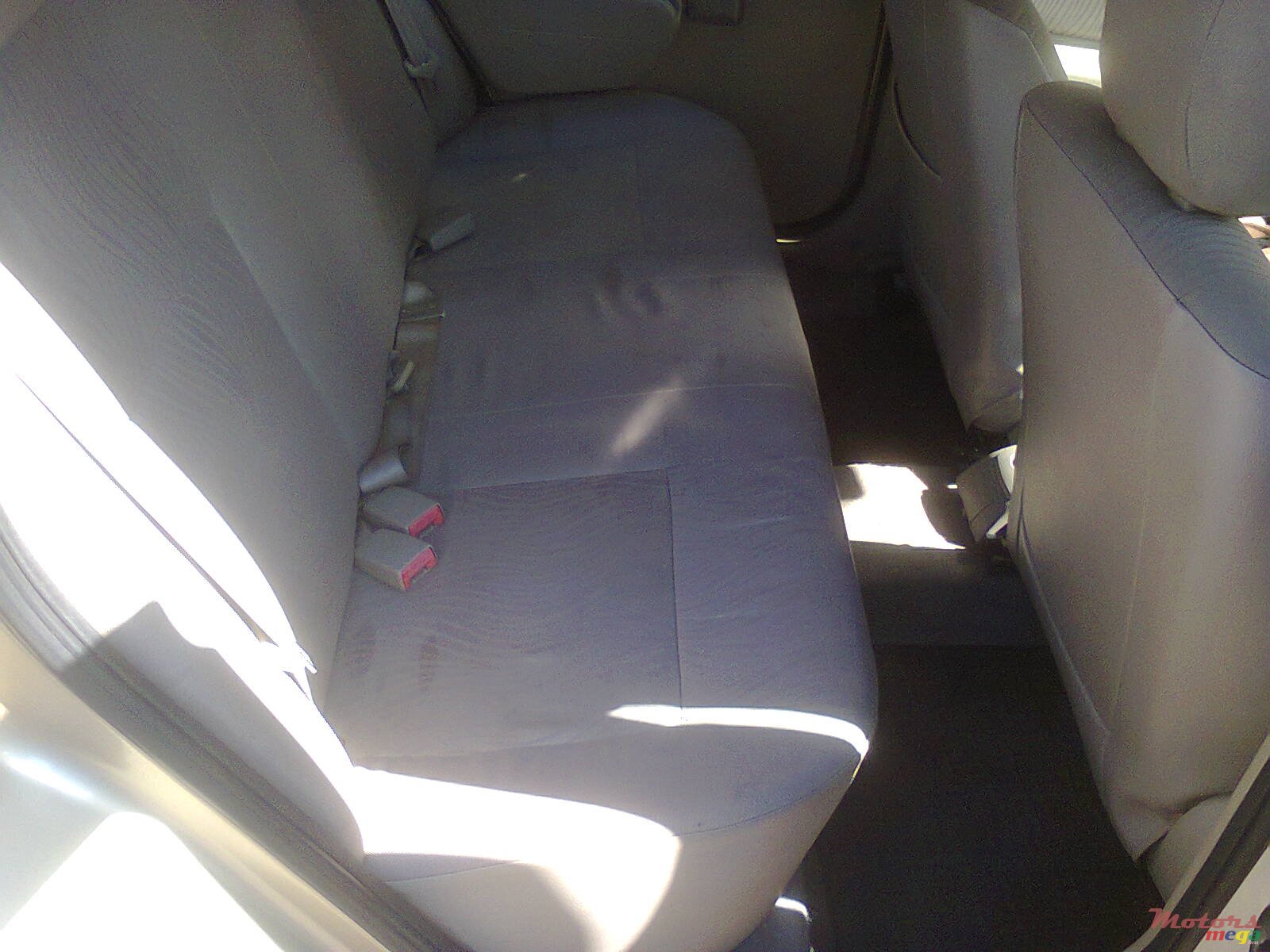 2008' Renault Logan photo #6